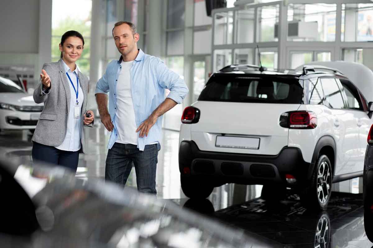Barem Cars'ta Çalışan Satış Danışmanlarının Sırrı Nedir?
