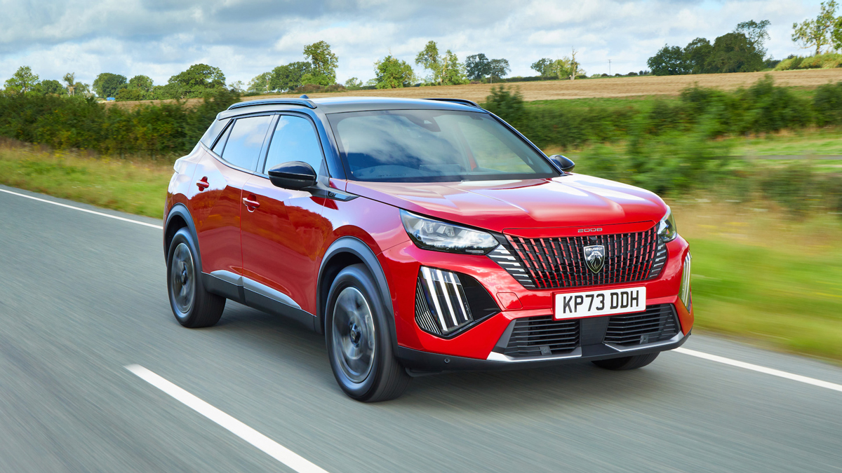 2025 Peugeot 2008 Alınır mı? Tasarımı, Teknolojisi, Motor Seçenekleri