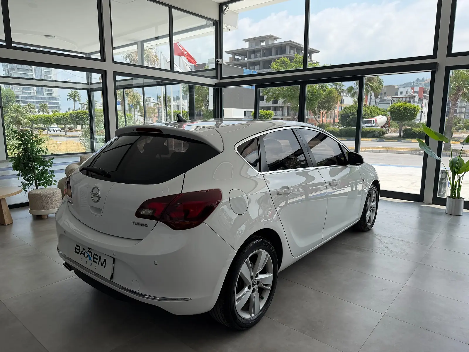 2015 Opel Astra 1.4 T Sport fotoğraf 4