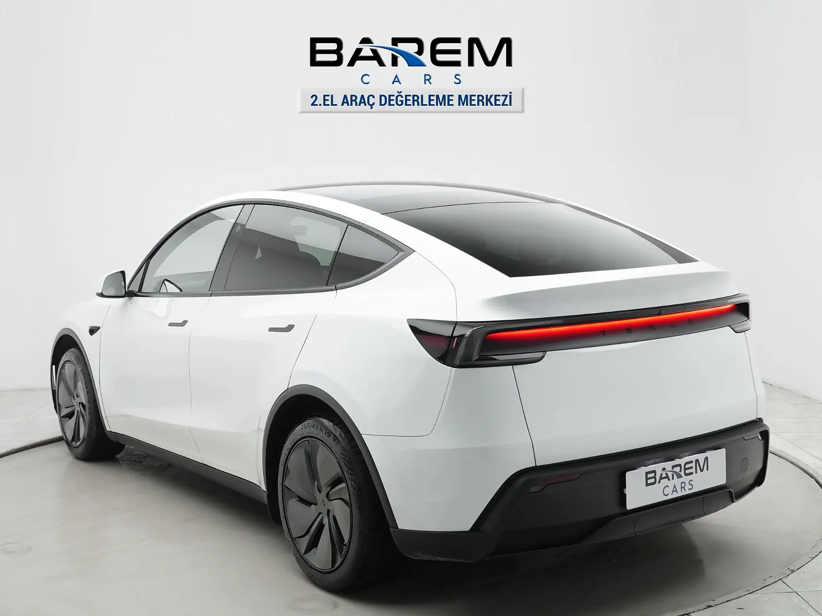 2025 Tesla Model Y Premium (Juniper) fotoğraf 2