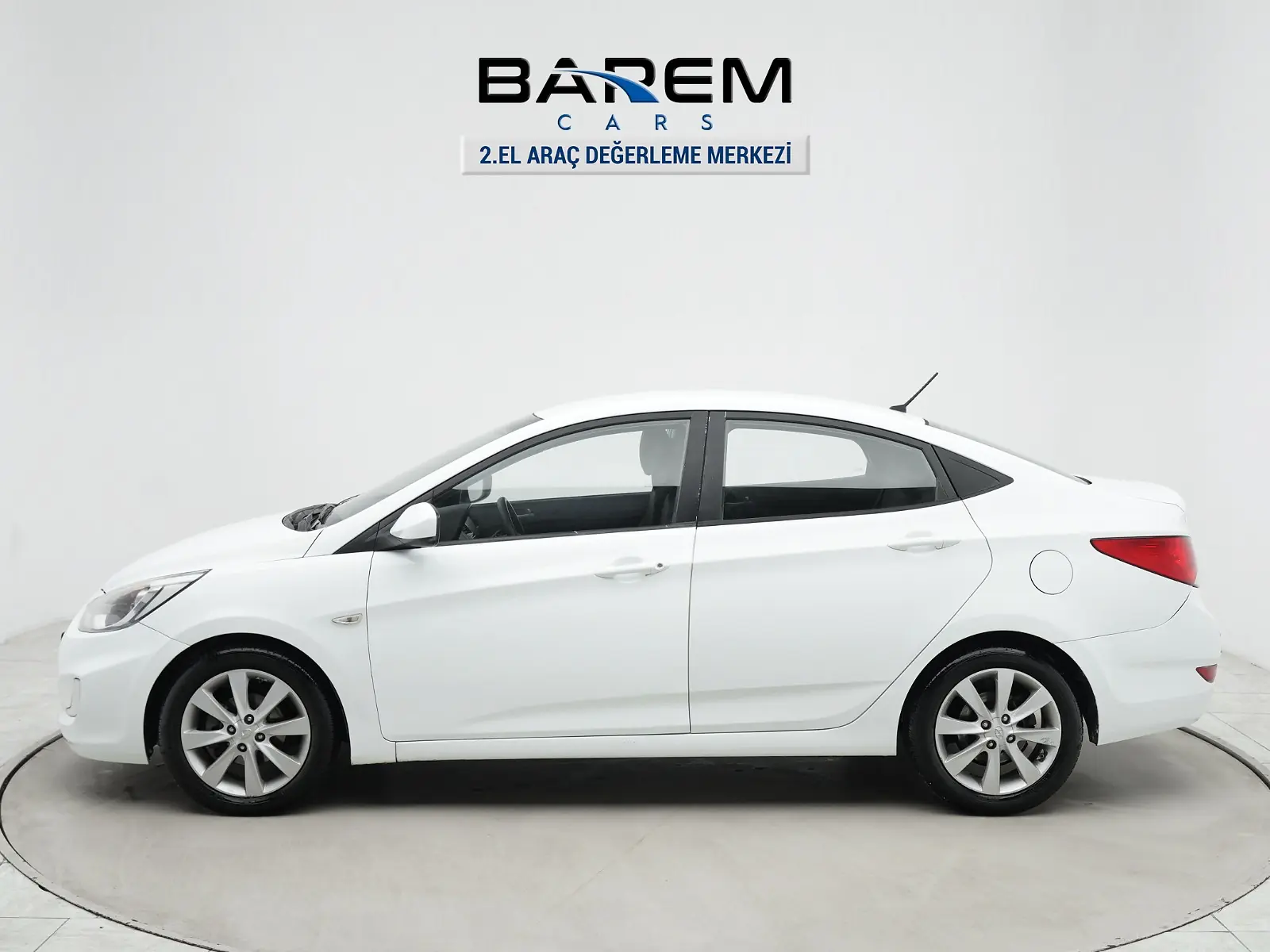 2016 Hyundai Accent Blue 1.6 CRDI Mode Plus fotoğraf 3