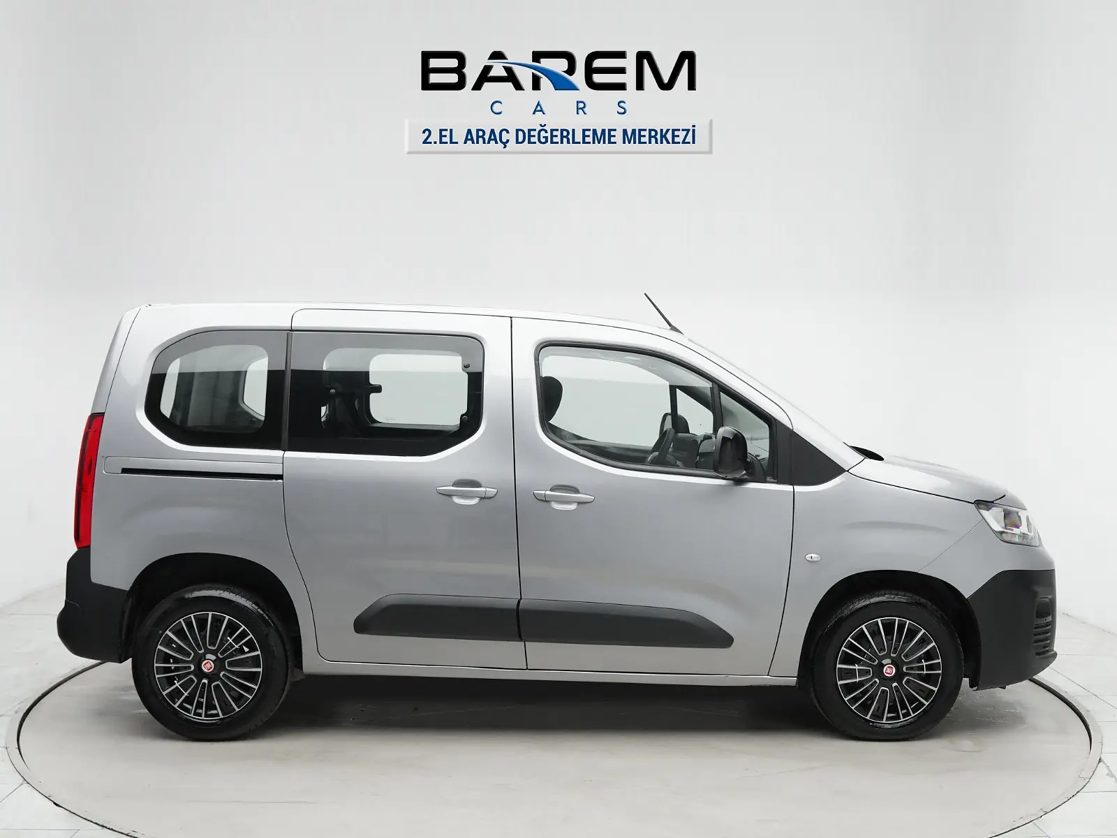 2023 Fiat Doblo Combi 1.5 BlueHDi Easy fotoğraf 4