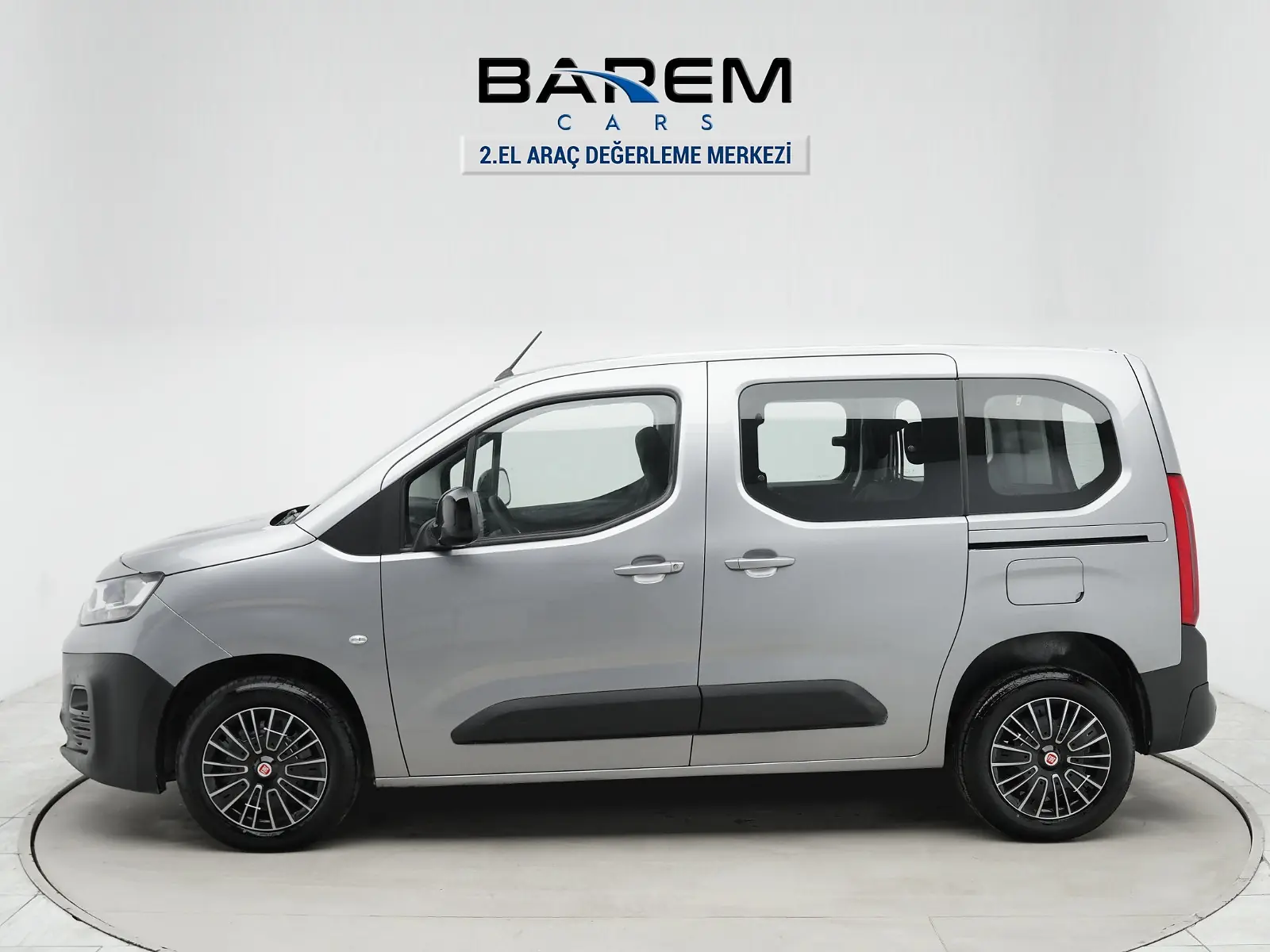 2023 Fiat Doblo Combi 1.5 BlueHDi Easy fotoğraf 3