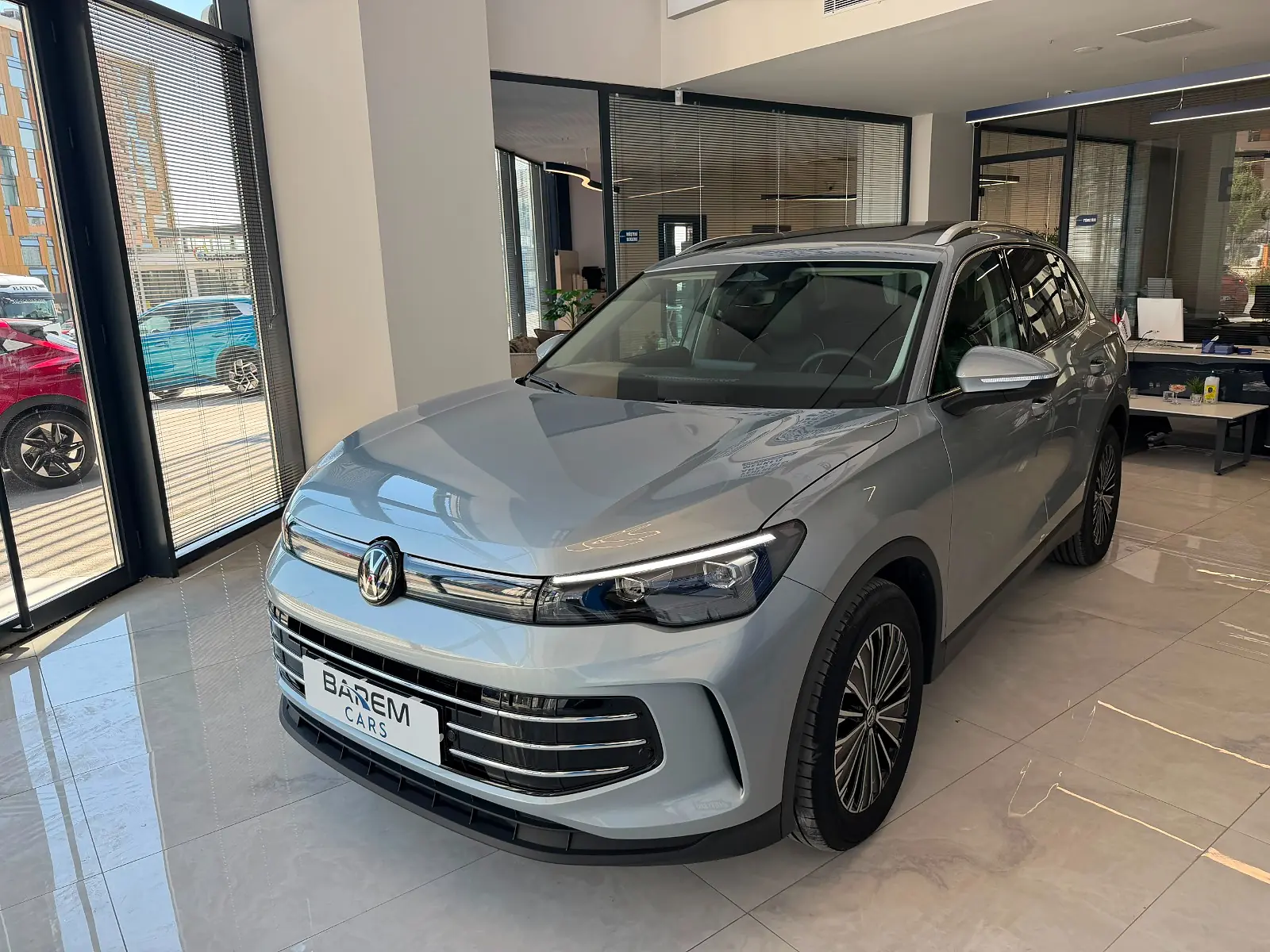 2026 Volkswagen Tiguan 1.5 e-TSI Elegance fotoğraf 3