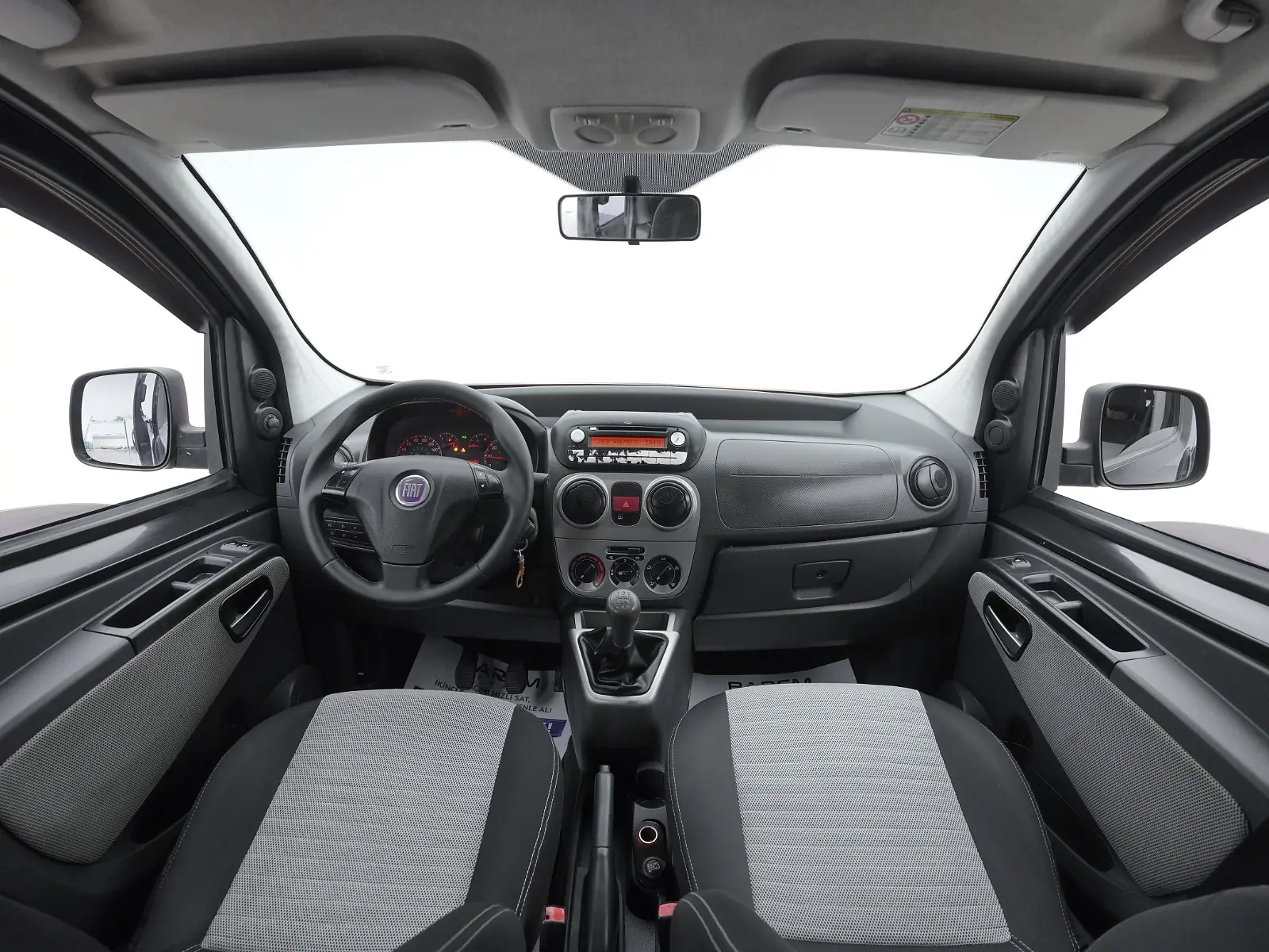 2010 Arac 2010 Fiat Fiorino Combi 1.3 Multijet Emotion - satılık fotoğraf 7