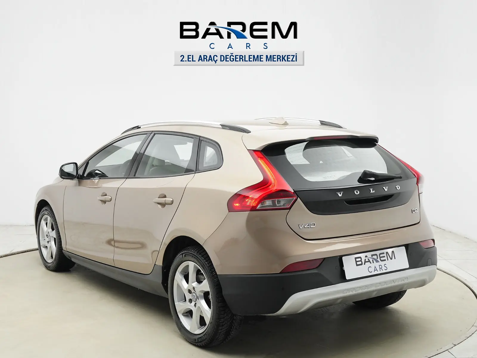2014 Arac 2014 Volvo V40 Cross Country 1.6 D Advance - satılık fotoğraf 6