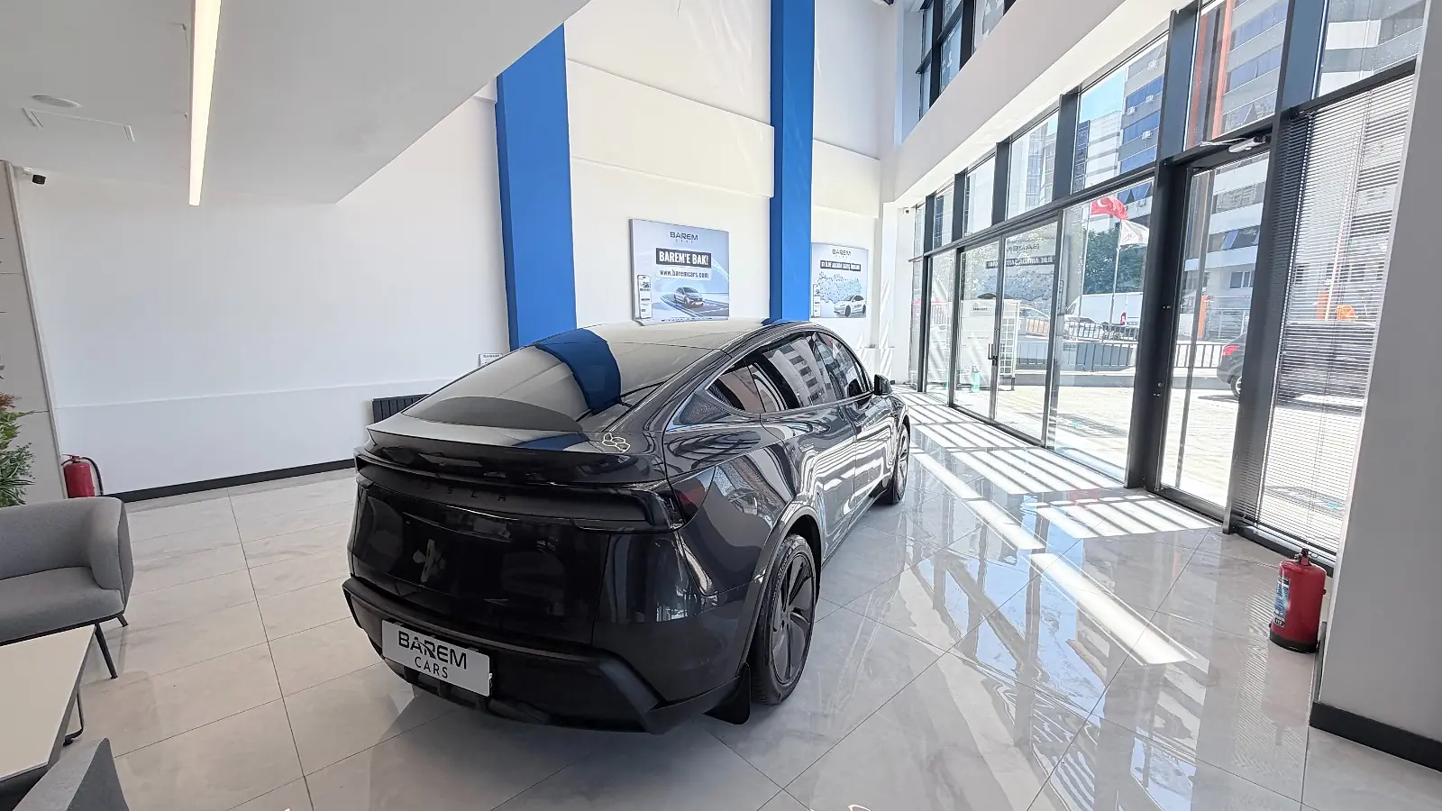 2025 Tesla Model Y Premium Juniper fotoğraf 2