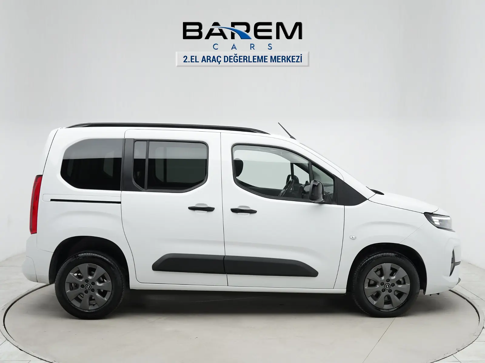 2025 Opel Combo 1.5 D Edition fotoğraf 4