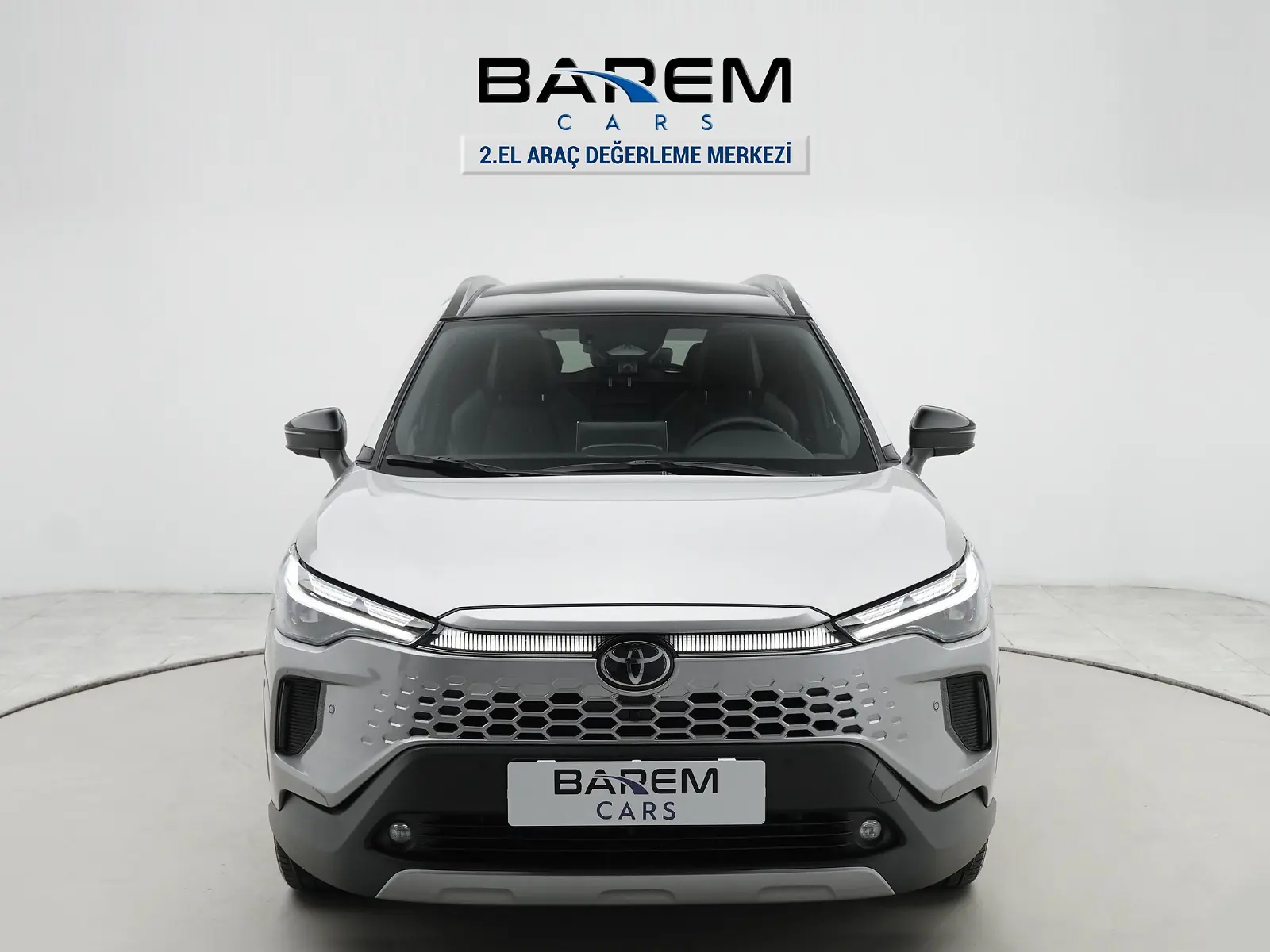 2025 Toyota Corolla Cross 1.8 Hybrid Passion X-Pack fotoğraf 5