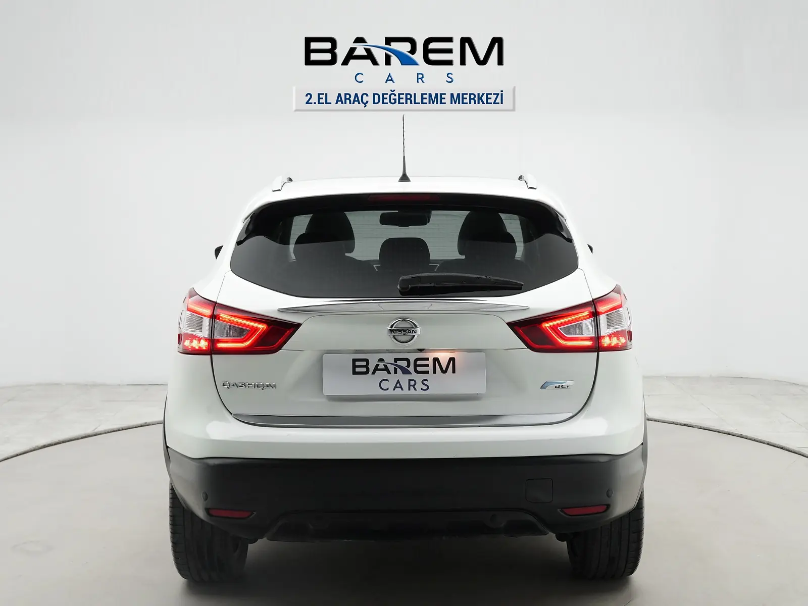 2014 NISSAN QASHQAI QASHQAI 1.6 dCi Platinum Premium Pack - satılık fotoğraf 6