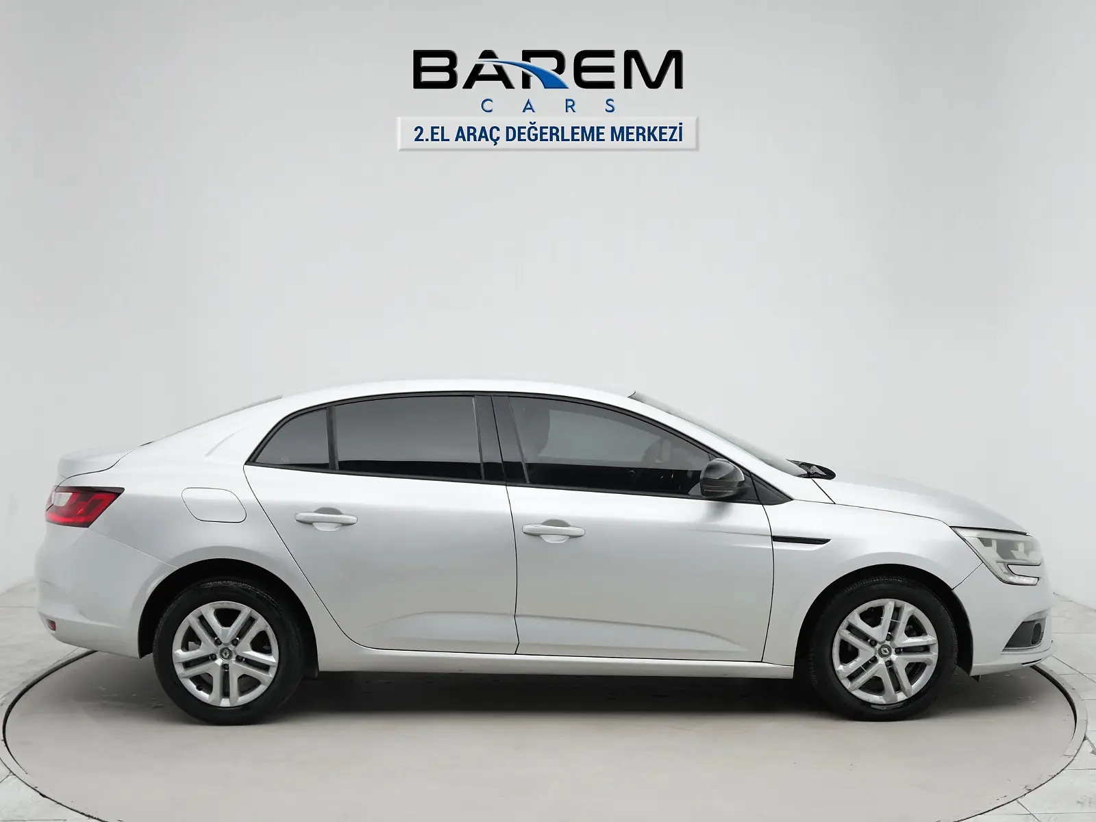 2020 Renault Megane 1.3 TCe Joy fotoğraf 4