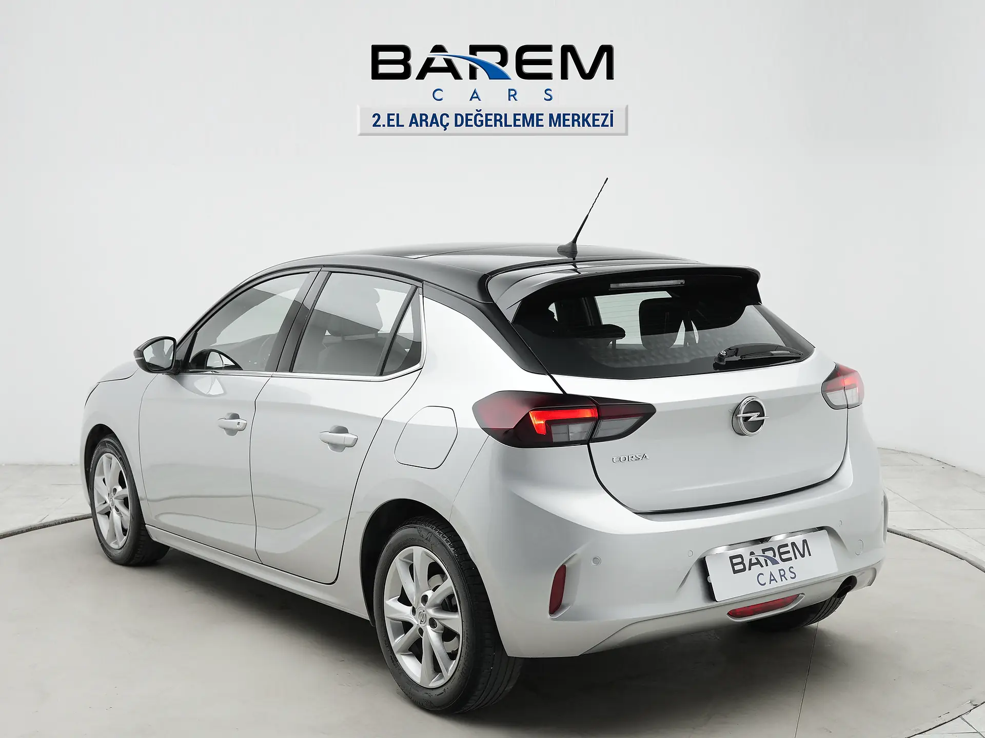 2023 Opel Corsa 1.2 T Elegance fotoğraf 4