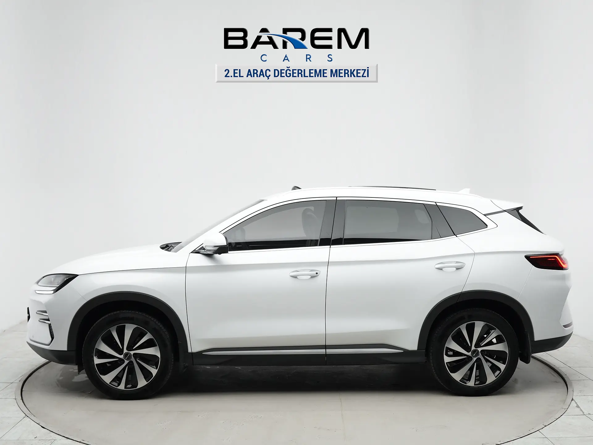 2024 BYD Boyasız ,Bej İç , Cam Tavan , İnfinity , Soğutma ,Otonom, - satılık fotoğraf 6