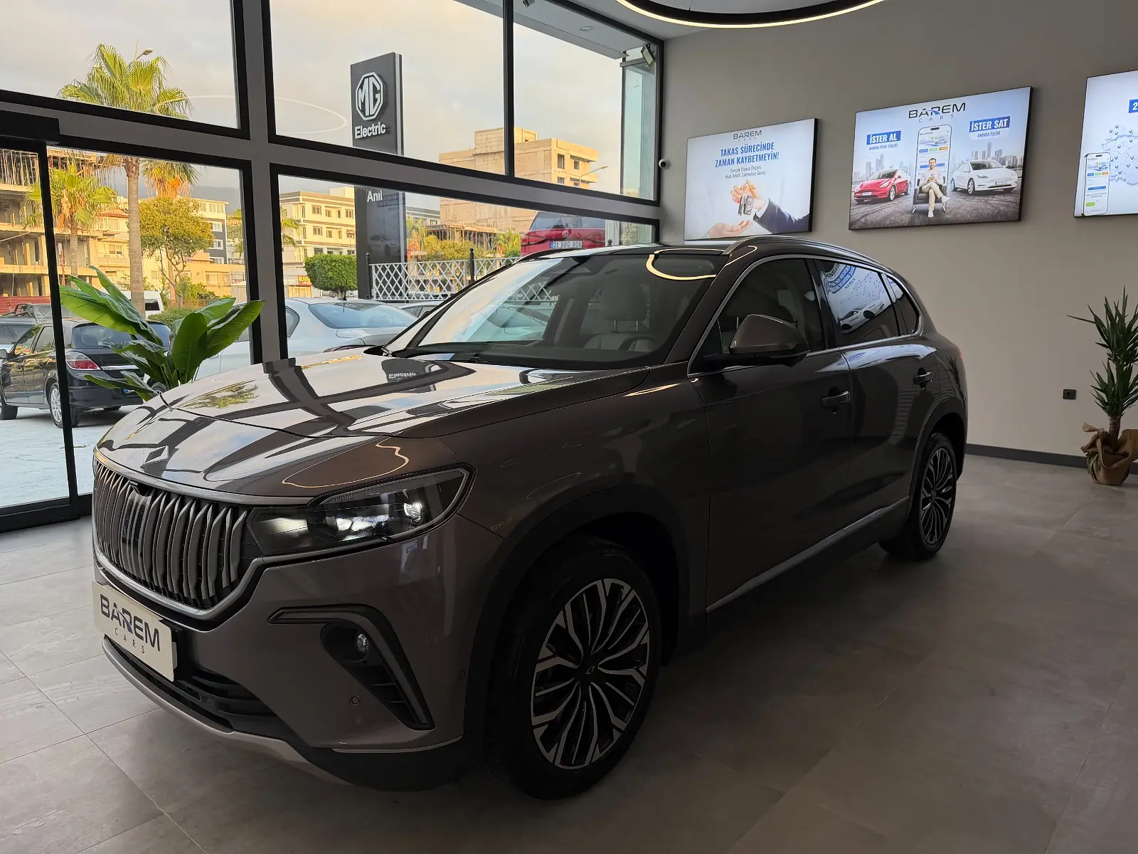 2024 TOGG HATAY Barem Cars -Boyasız,Cam Tavan , Kış Paketi , Otomatik Park T10X V2 Uzun Menzil - satılık fotoğraf 6