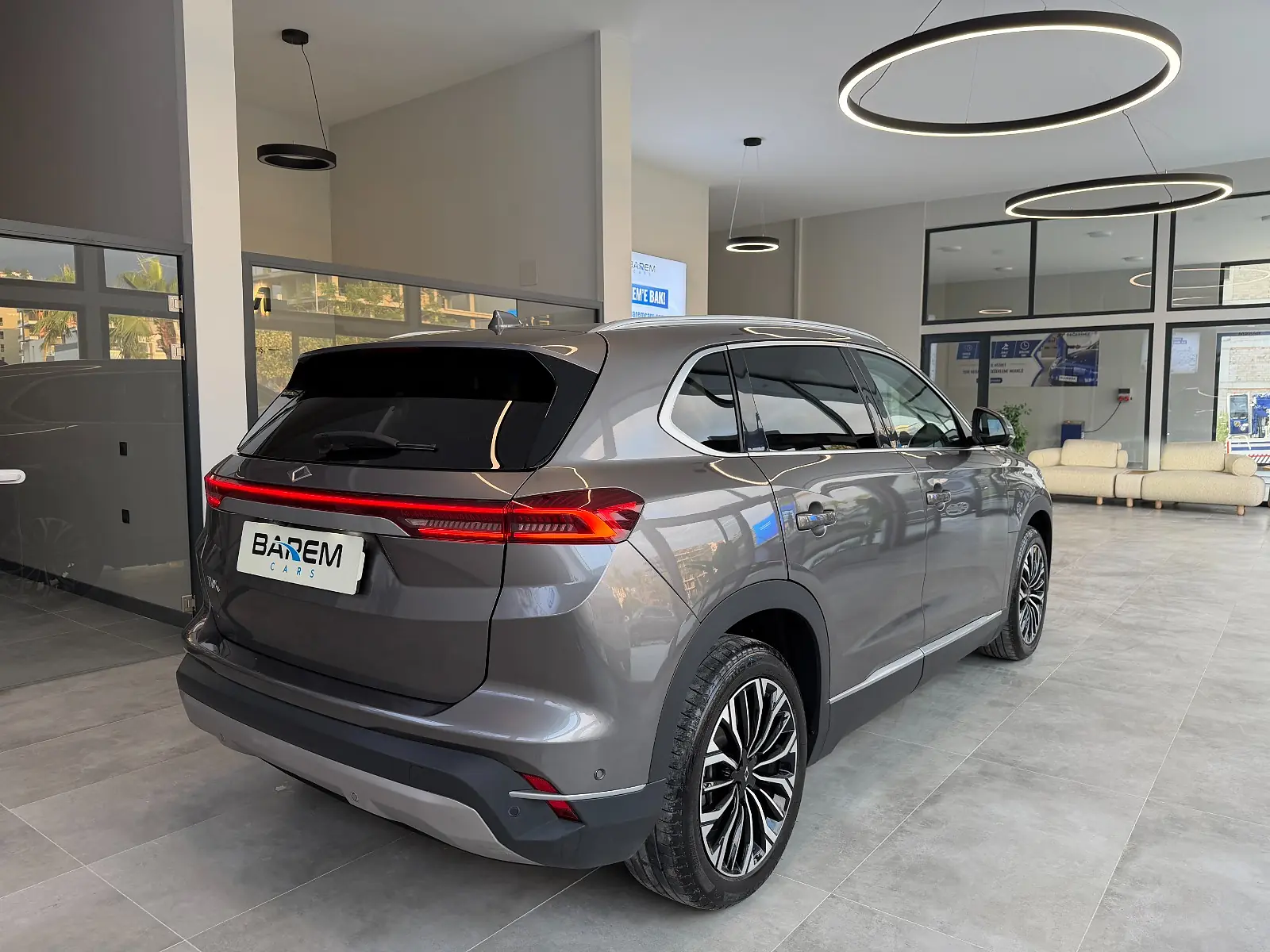 2024 TOGG HATAY Barem Cars -Boyasız,Cam Tavan , Kış Paketi , Otomatik Park T10X V2 Uzun Menzil - satılık fotoğraf 9