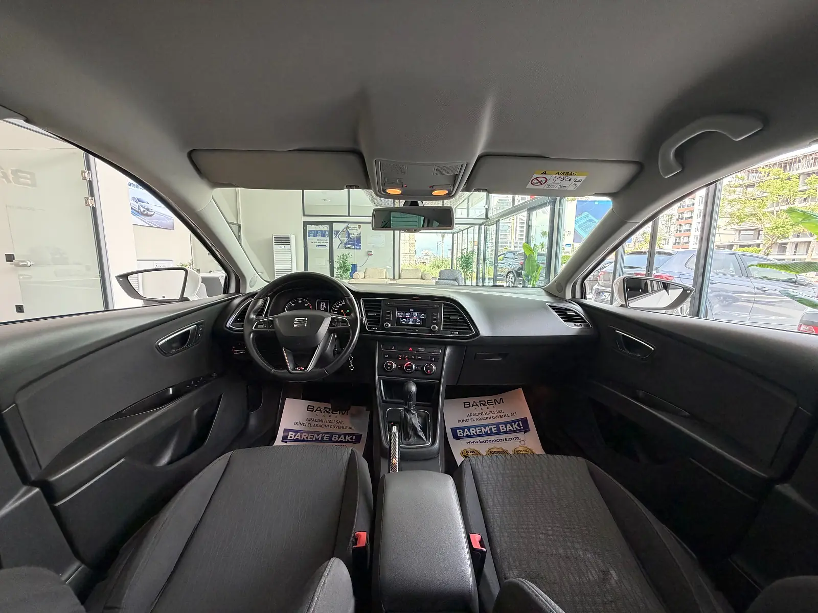 HATAY Barem Cars-Değişensiz ,Cr Style,Dijital Klima,Park Sensörü fotoğraf 2