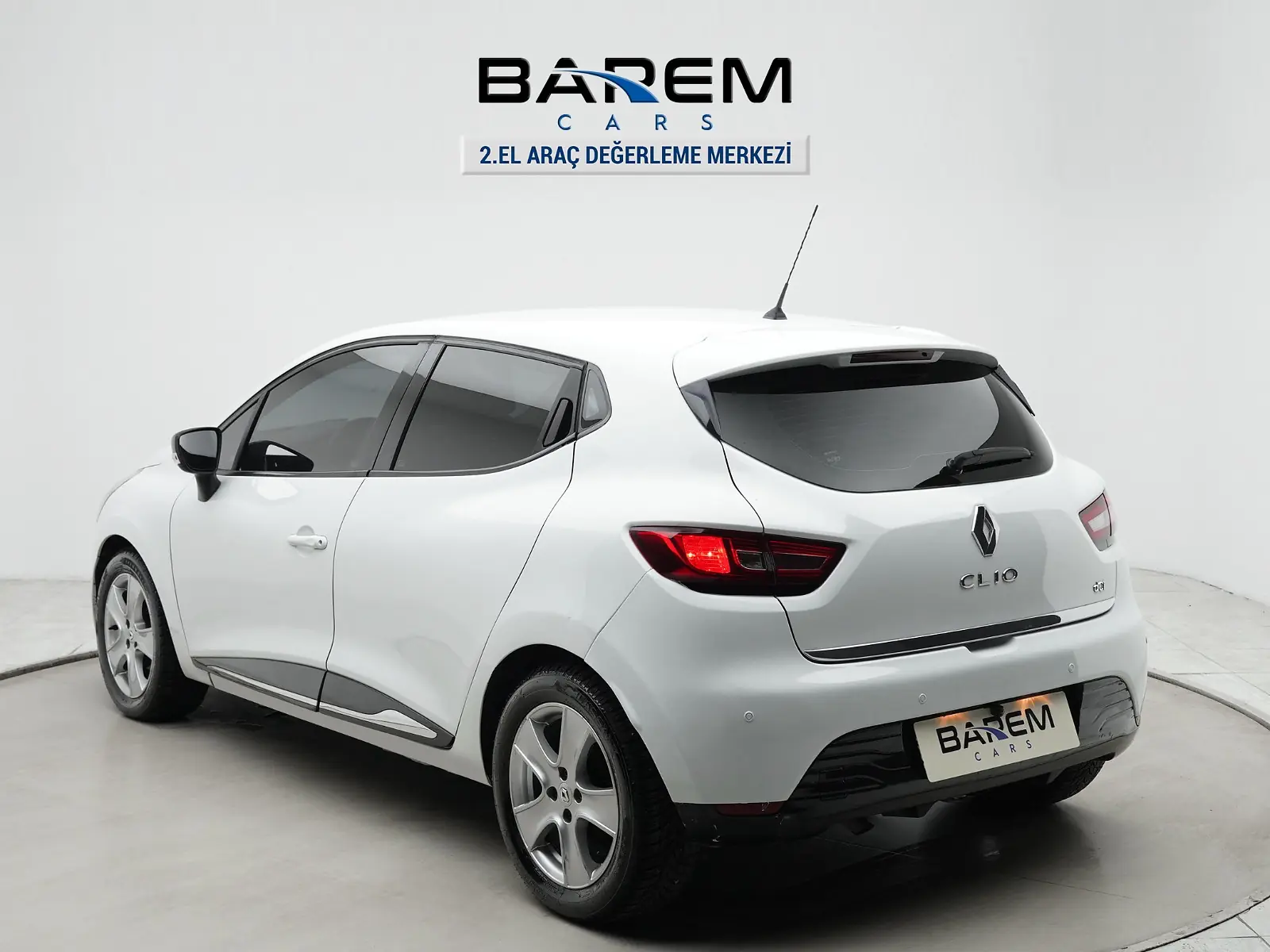 Barem Cars ,Dizel , Otomatik, 132.196 Km,Geri Görüş,Tablet Ekran fotoğraf 2