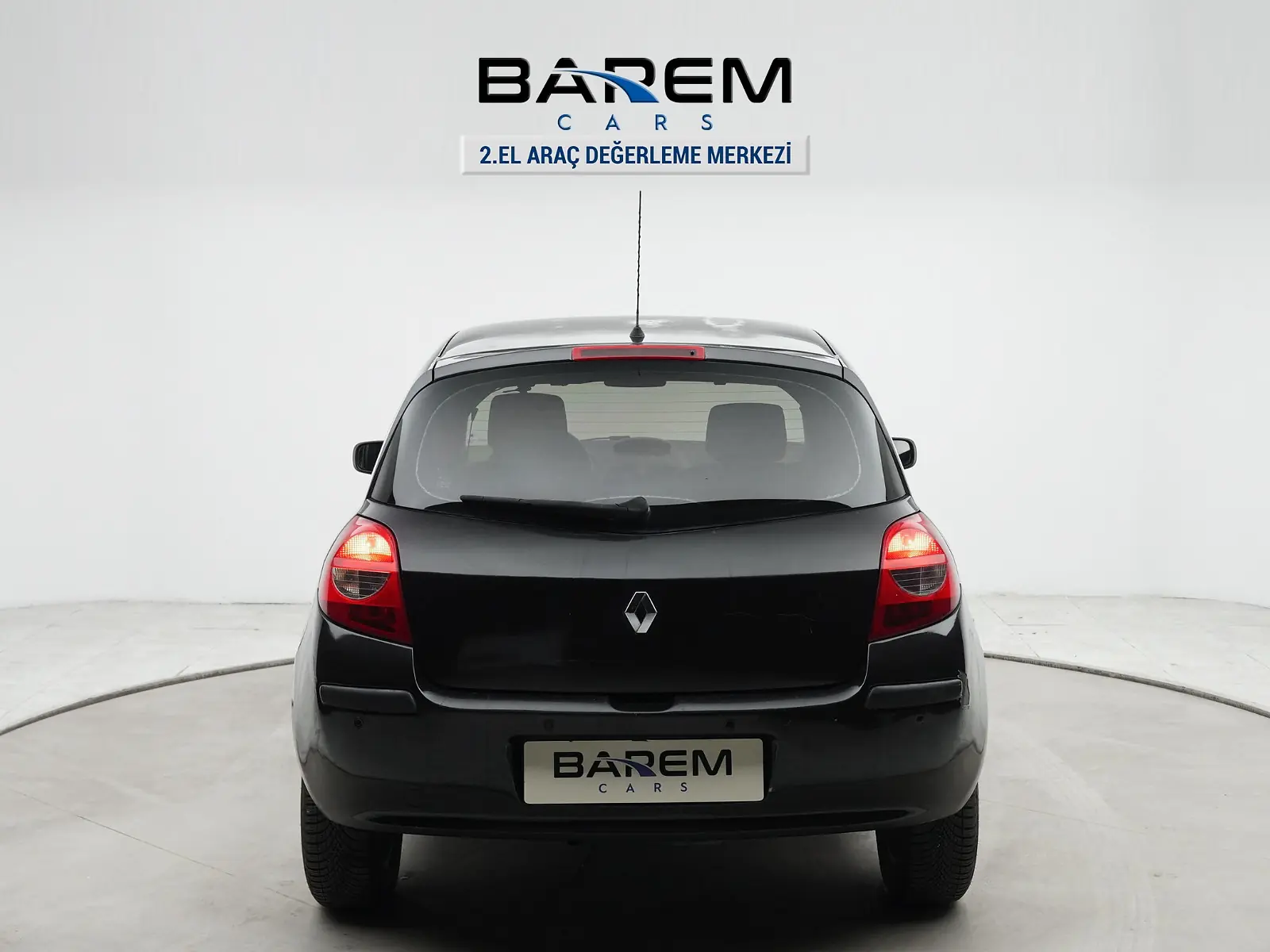 Barem Cars , Renault Clio , Dizel , Park Sensörü , Klima fotoğraf 2