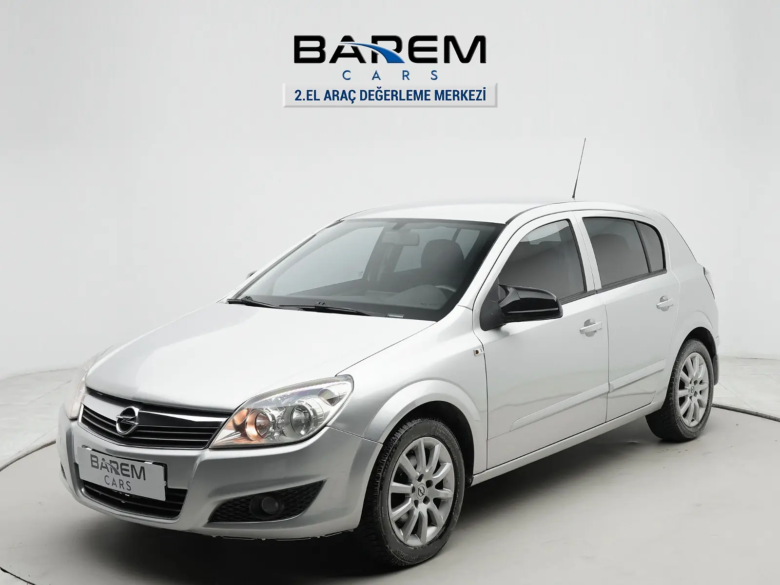 Barem Cars , Otomatik , Tablet Ekran , Geri Görüş , Klimalı fotoğraf 3