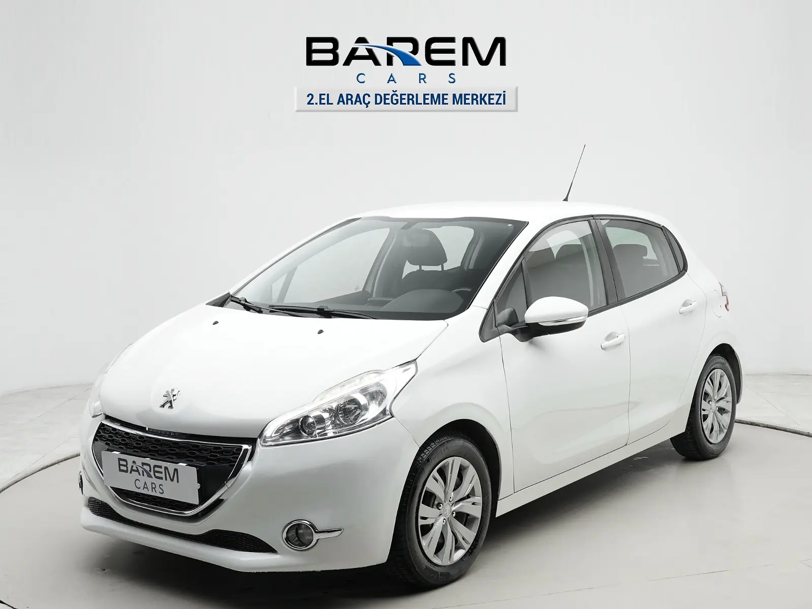 Barem Cars , Otomatik , 132.047 Km , Park Sensörü , F1 fotoğraf 4