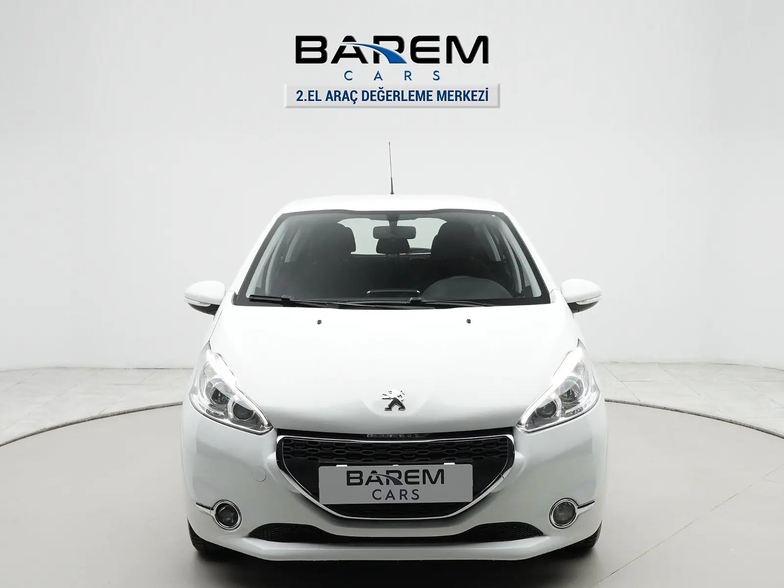 Barem Cars , Otomatik , 132.047 Km , Park Sensörü , F1 fotoğraf 5