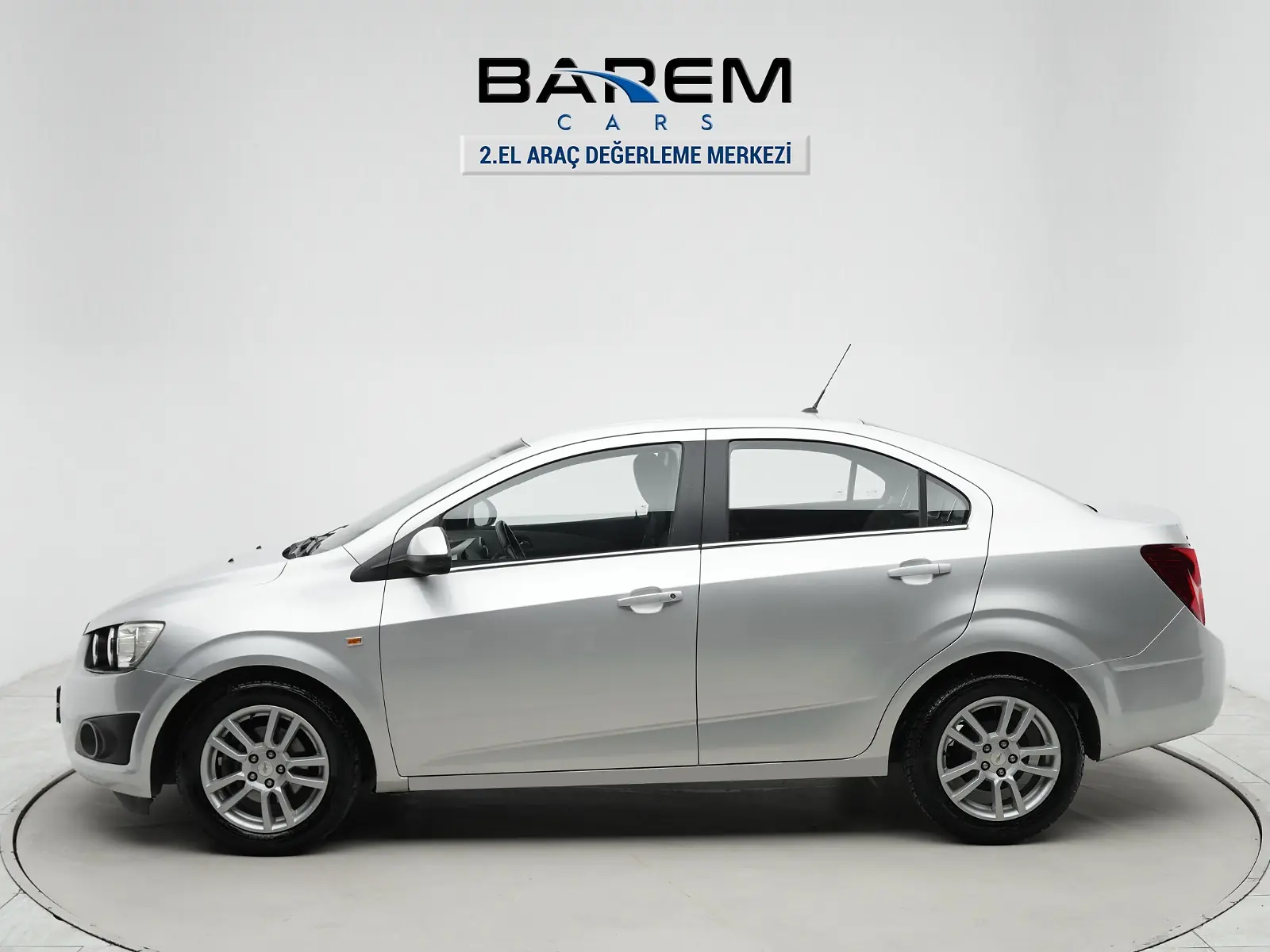 Barem Cars , 120.750 Km , Hız Sabitleme , Eco Mode , Klima fotoğraf 3