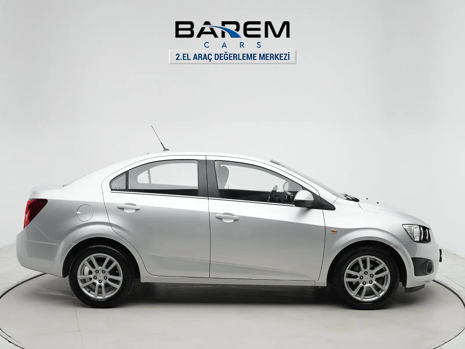Barem Cars , 120.750 Km , Hız Sabitleme , Eco Mode , Klima fotoğraf 4