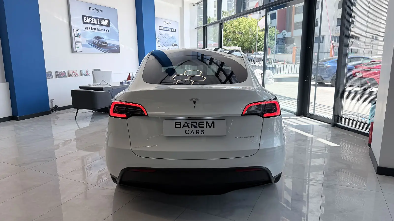 2023 Tesla Model Y Long Range (Legacy) - satılık fotoğraf 8