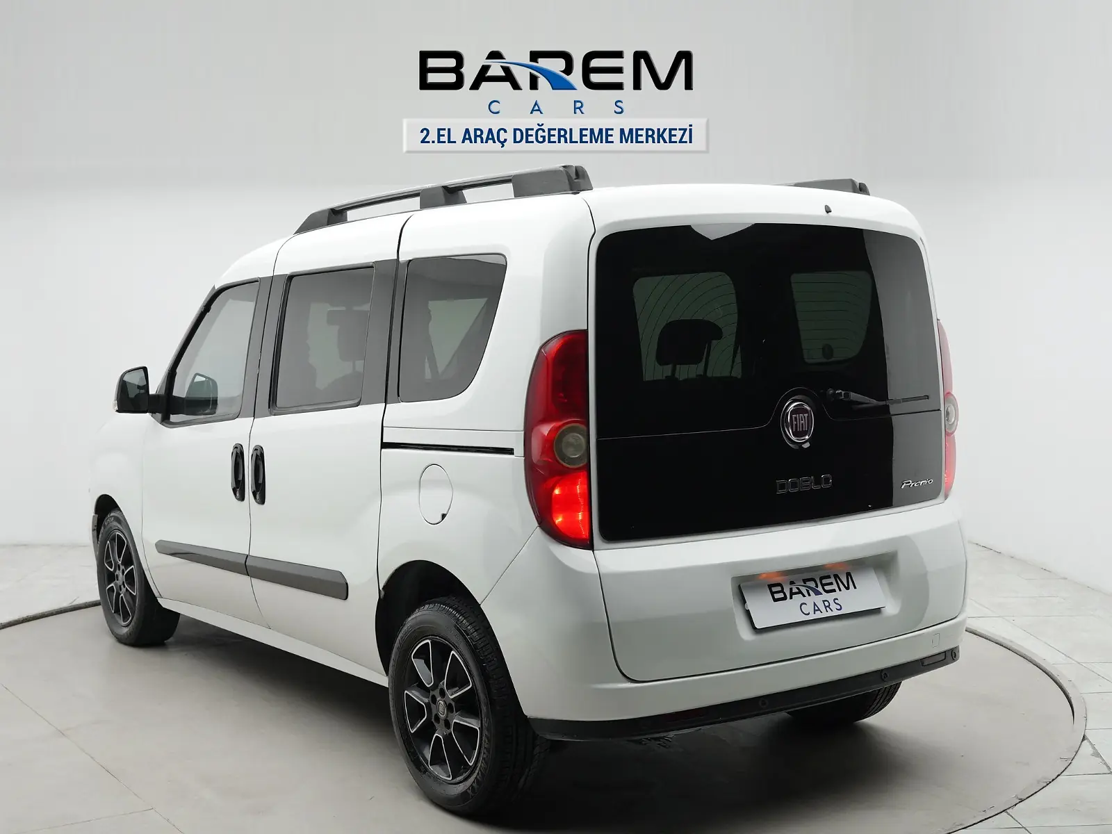 Barem Cars ,Dizel Otomatik ,Dijital Klima, Çift Sürgü, Bluetooth fotoğraf 2